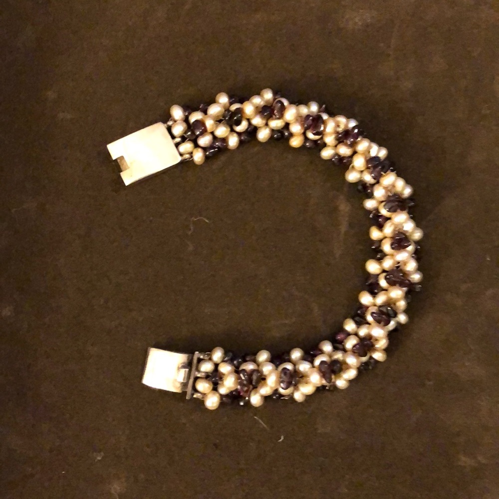 Freshwater Pearl and Garnet Bracelet